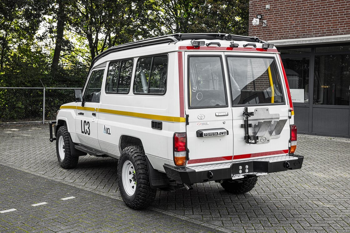 Toyota Landcruiser - Mining