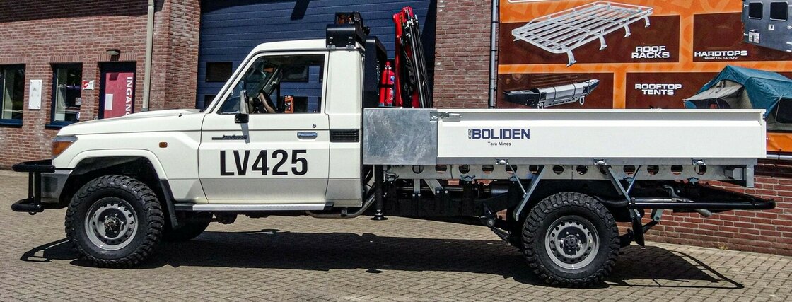 Landcruiser Rockbolt carrier - stretched wheelbase