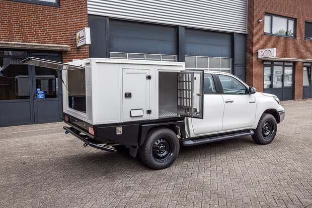 Toyota Hilux Double Cab K9 Transporter