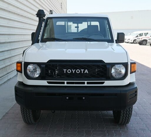 TOYOTA LANDCRUISER GDJ79 SINGLE CAB 2.8 DIESEL 40TH ANNIVERSARY