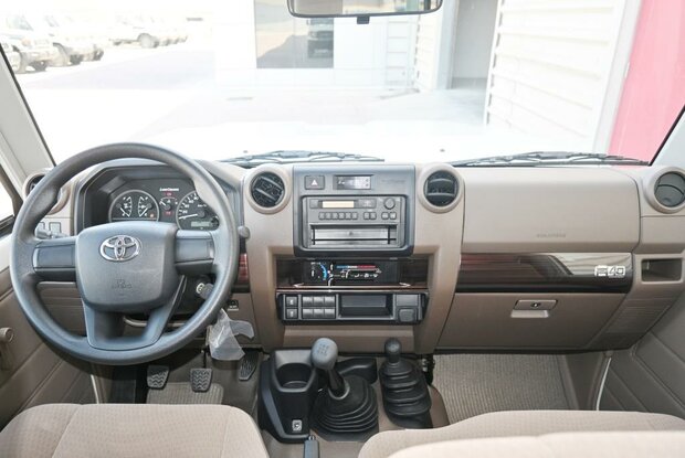 TOYOTA LANDCRUISER GDJ79 SINGLE CAB 2.8 DIESEL 40TH ANNIVERSARY