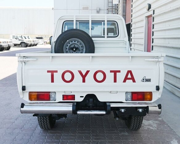 TOYOTA LANDCRUISER GDJ79 SINGLE CAB 2.8 DIESEL 40TH ANNIVERSARY
