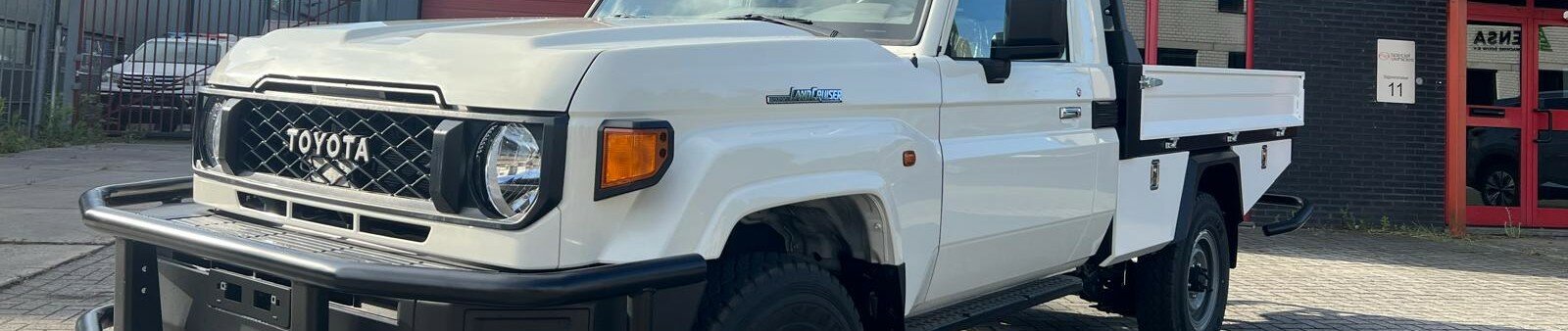 Electric-Toyota-Land-Cruiser