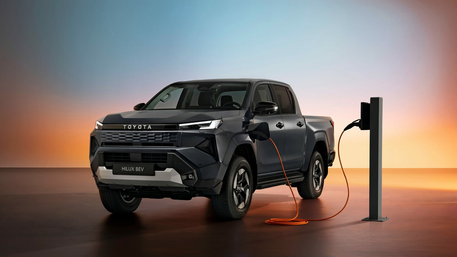 The-All-New-BEV-Toyota-Hilux